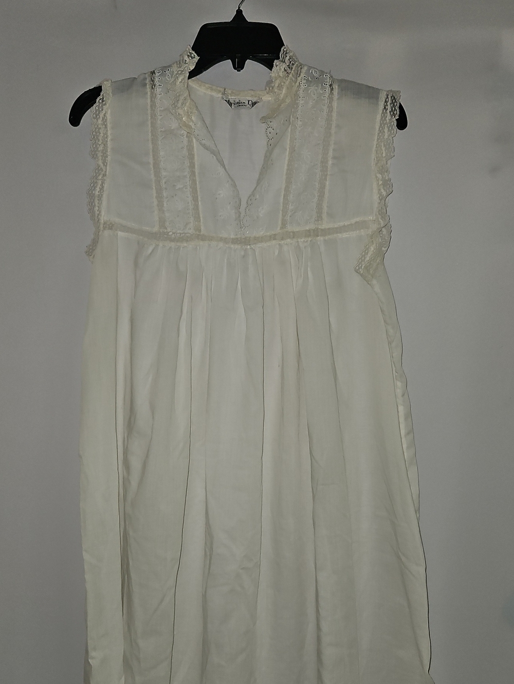 Vintage Dior Cream Lace-Trim Sleeveless Chemise